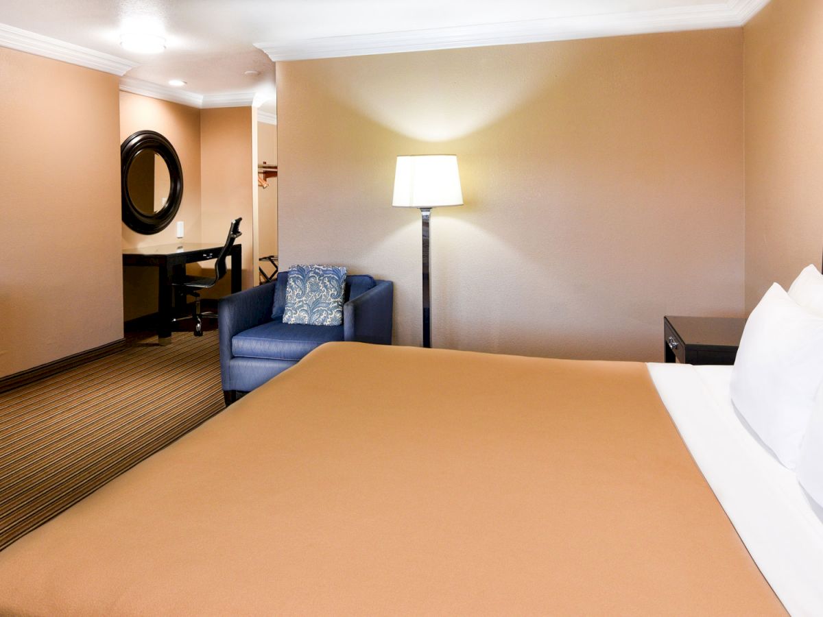 Hollywood Inn Express South